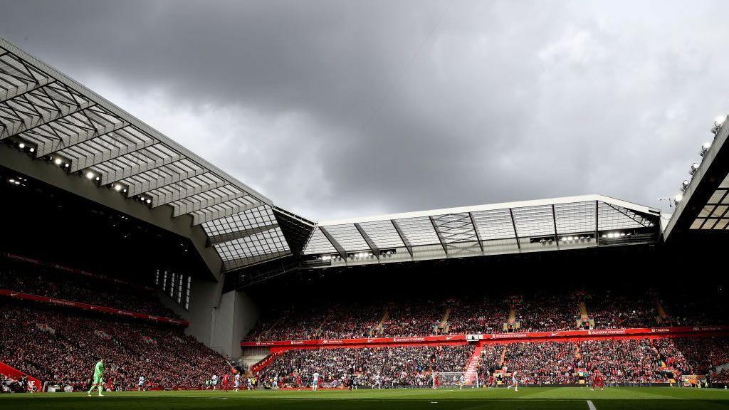 iraola-needs-mac-allister-&-alisson-to-apply-liverpool