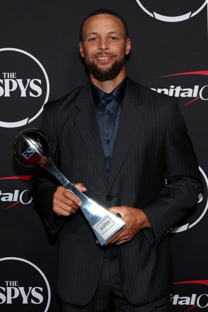 warriors-reportedly-entertaining-about-stephen-curry,-kevin-durant-reunion