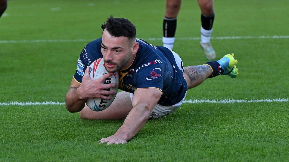 connor-stars-as-pacesetting-leeds-thrash-toulouse