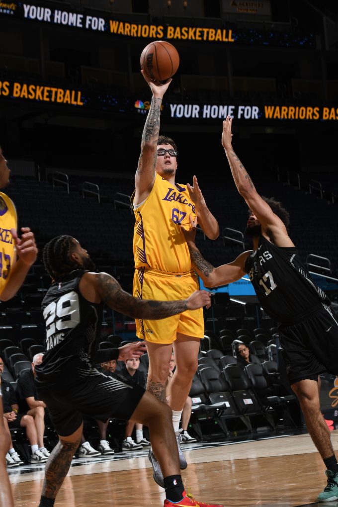 lakers-rookie-robbie-avila-thinking-about-go-back-to-high-school-in-dazzling-reversal