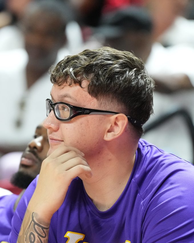 lakers-rookie-robbie-avilas-apparently-faculty-go-back-gets-harsh-fact-check