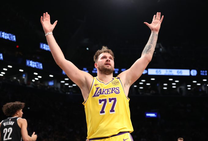 warriors-tale-klay-thompson-amongst-lakers-objectives-to-agree-with-large-void