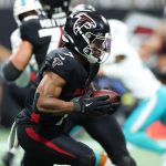 falcons-to-sign-bijan-robinson-to-3-yr-extension-that-resets-rb-marketplace:-assets