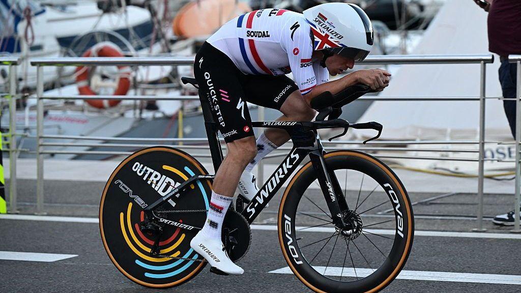 pidcock-and-backstedt-lead-gb-at-street-worlds